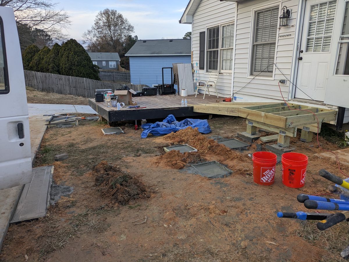 Deck with Handicap Ramp in Lawrenceville, GA